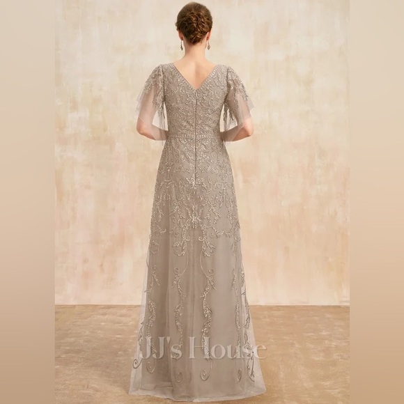 JJ’s House Taupe A-line V-Neck Floor-Length Dress - Picture 2 of 8